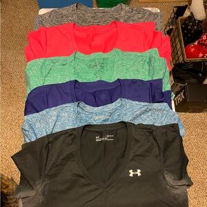 6 size M women’s under armour athletic shirts
